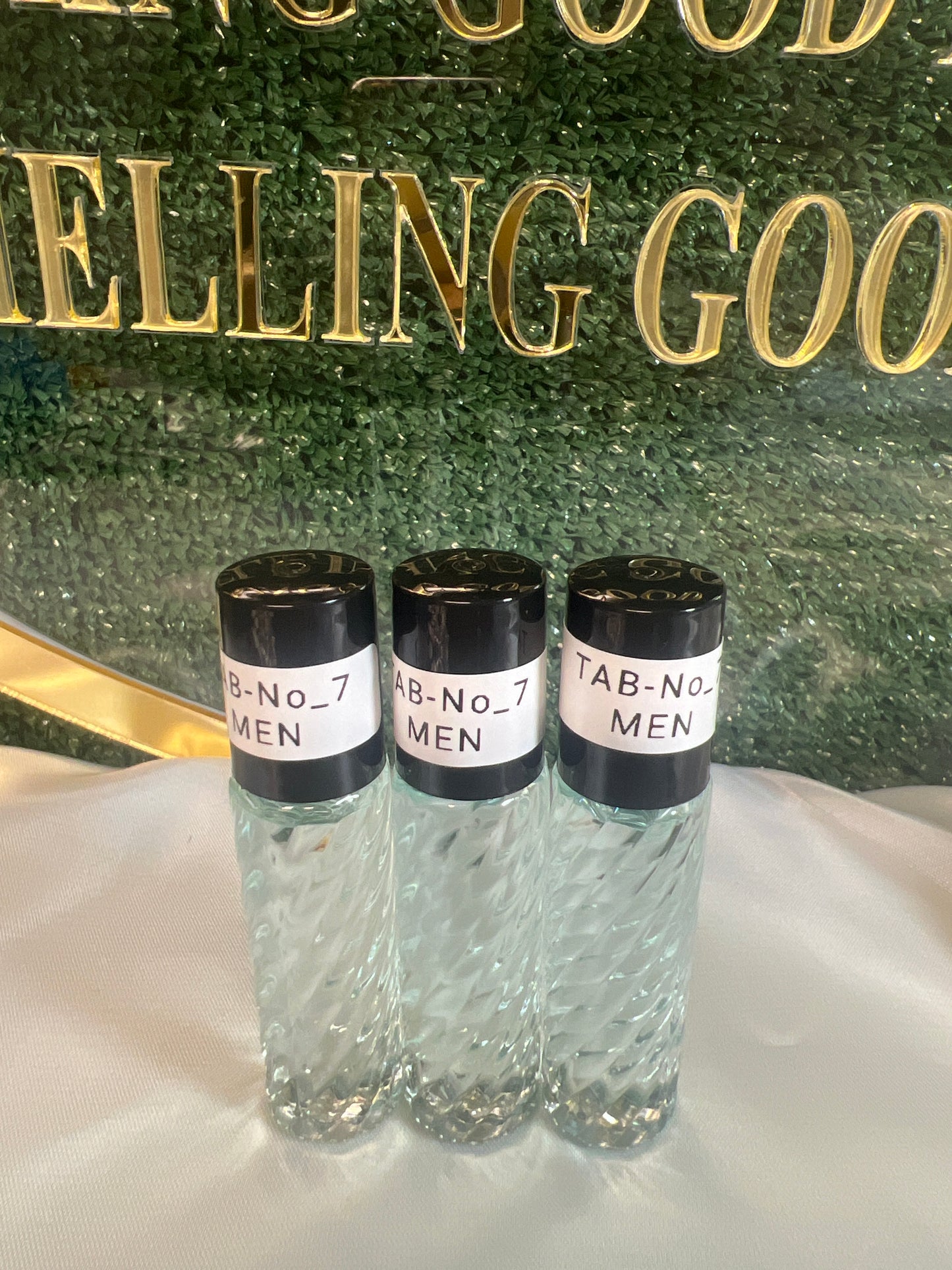 Perfume oil TAB NO7(men)10ml 3pcs mandarin, pink pepper, peach, lilac, geranium, amber and patchouli.