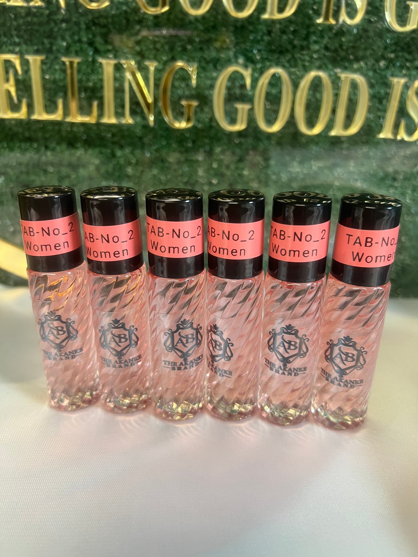 Perfume oil TAB NO_2(women)10ml 6pcs musky peach citrus fragrance feminine yet empowering, with a lot of sensuality to it.