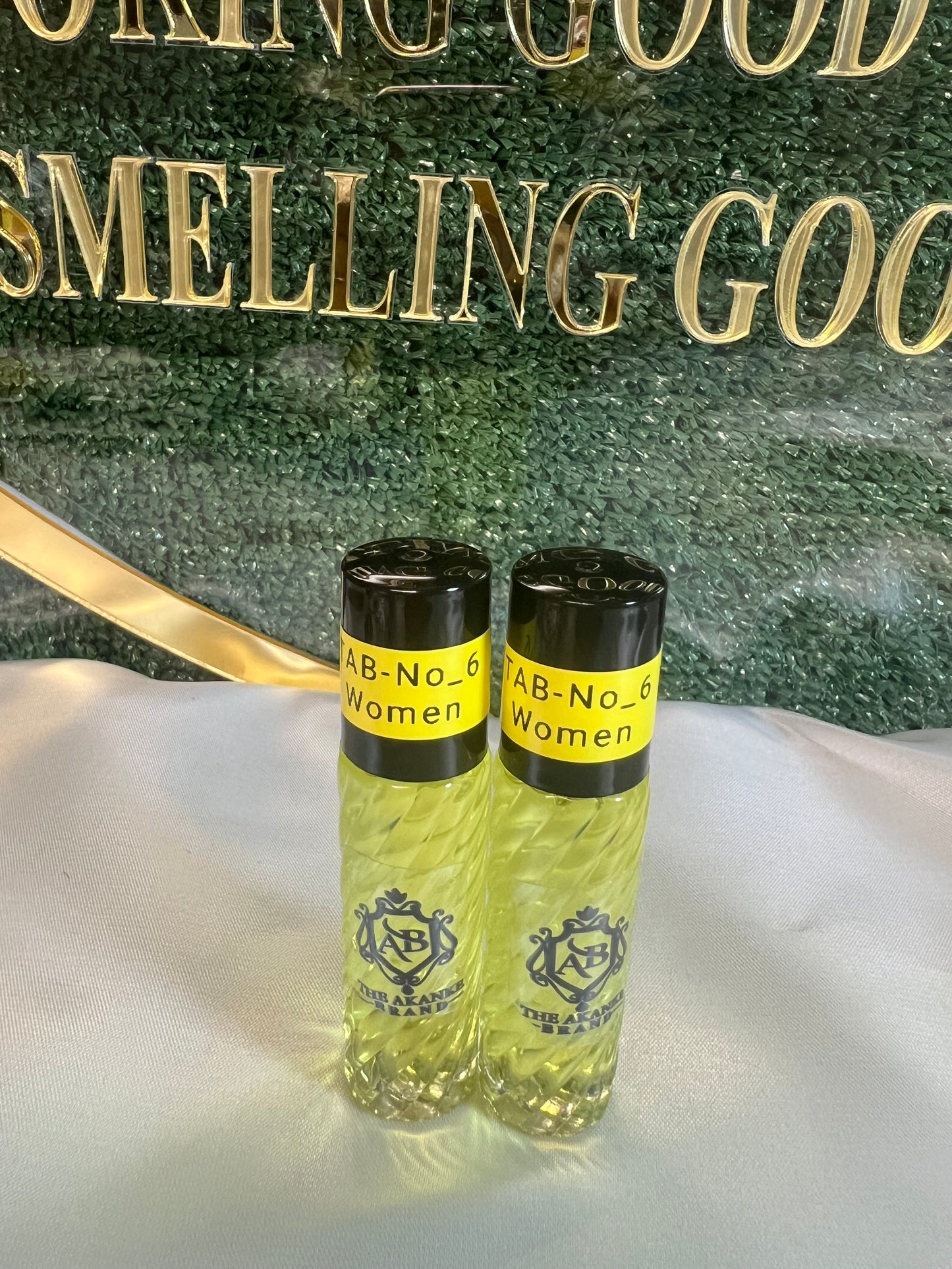 Perfume oil TAB NO_6(women)10ml 2pcs notes of perfume oil heady white tuberose gardenia with banana accord and a touch of muskiness