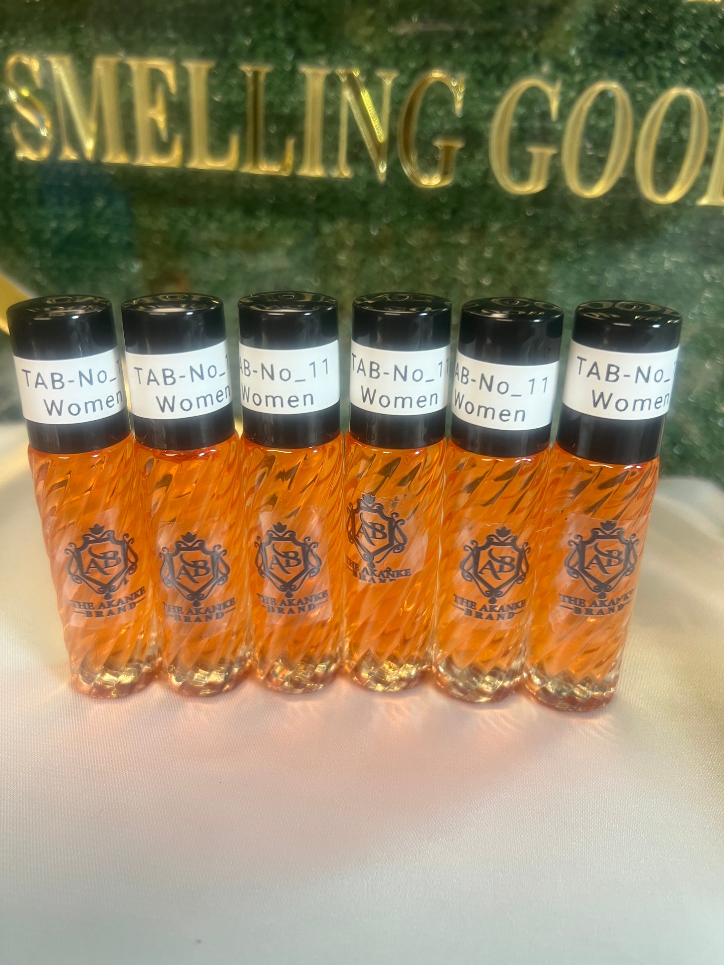Perfume oil TAB NO_11(women)10ml 6pcs notes of spicy musk mandarin, tonka bean and sandalwood.