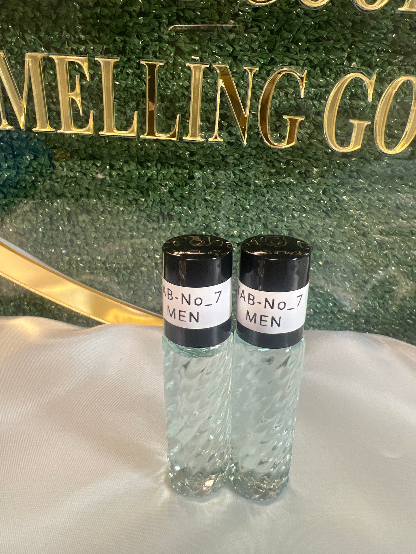 Perfume oil TAB NO7(men)10ml 2pcs mandarin, pink pepper, peach, lilac, geranium, amber and patchouli.