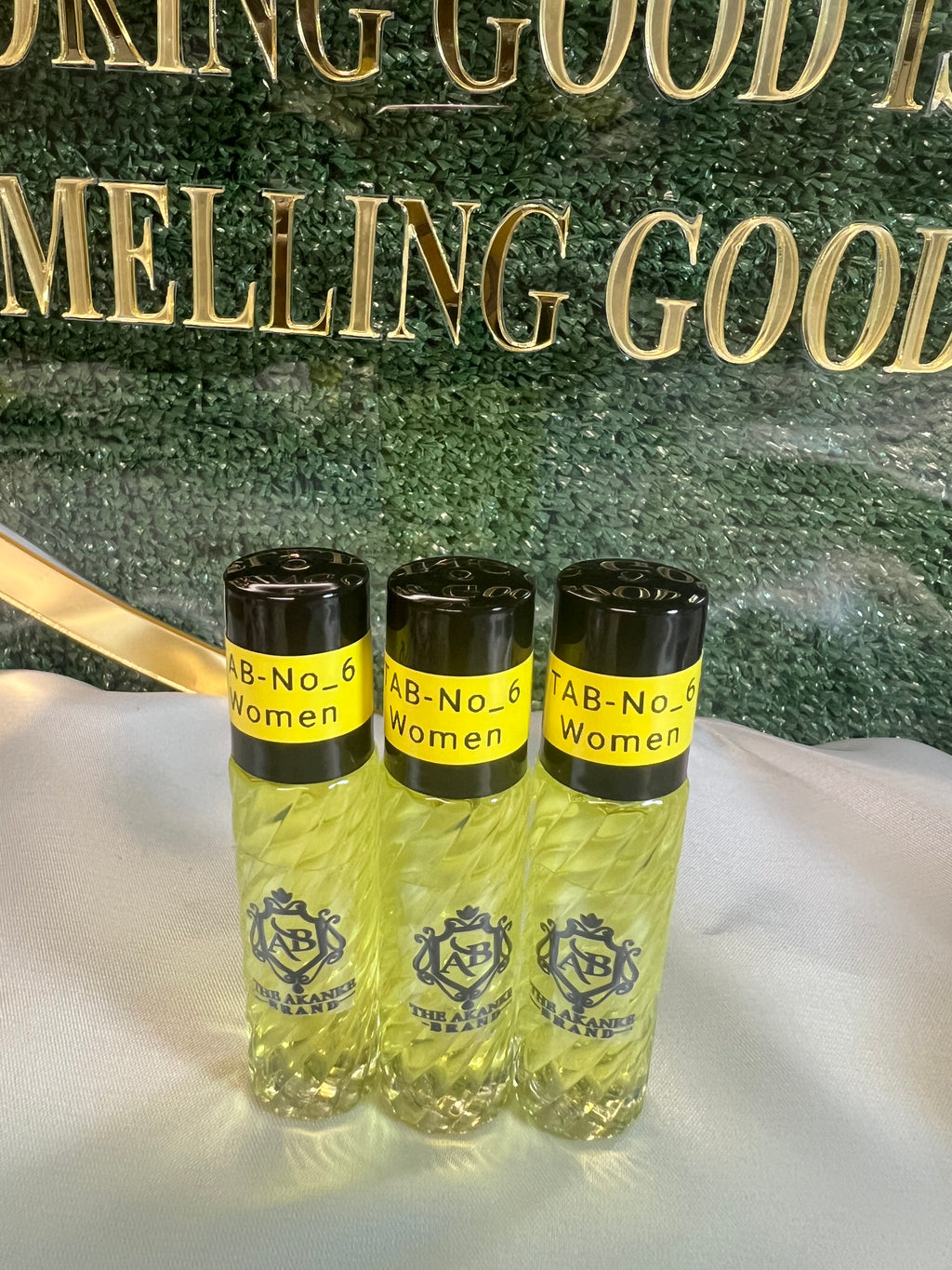 Perfume oil TAB NO_6(women)10ml 3pcs notes of perfume oil heady white tuberose gardenia with banana accord and a touch of muskiness