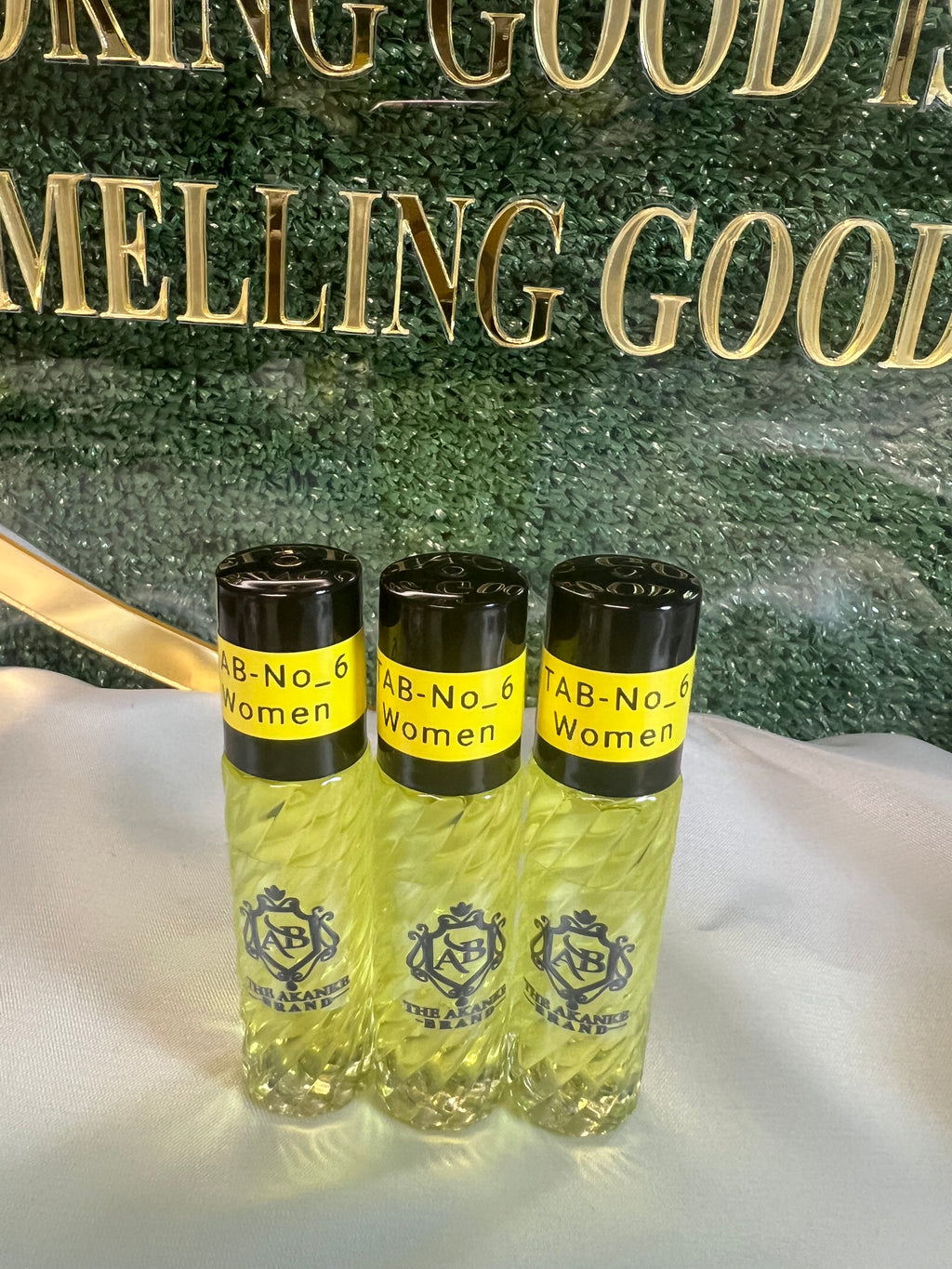 Perfume oil TAB NO_6(women)10ml 3pcs notes of perfume oil heady white tuberose gardenia with banana accord and a touch of muskiness