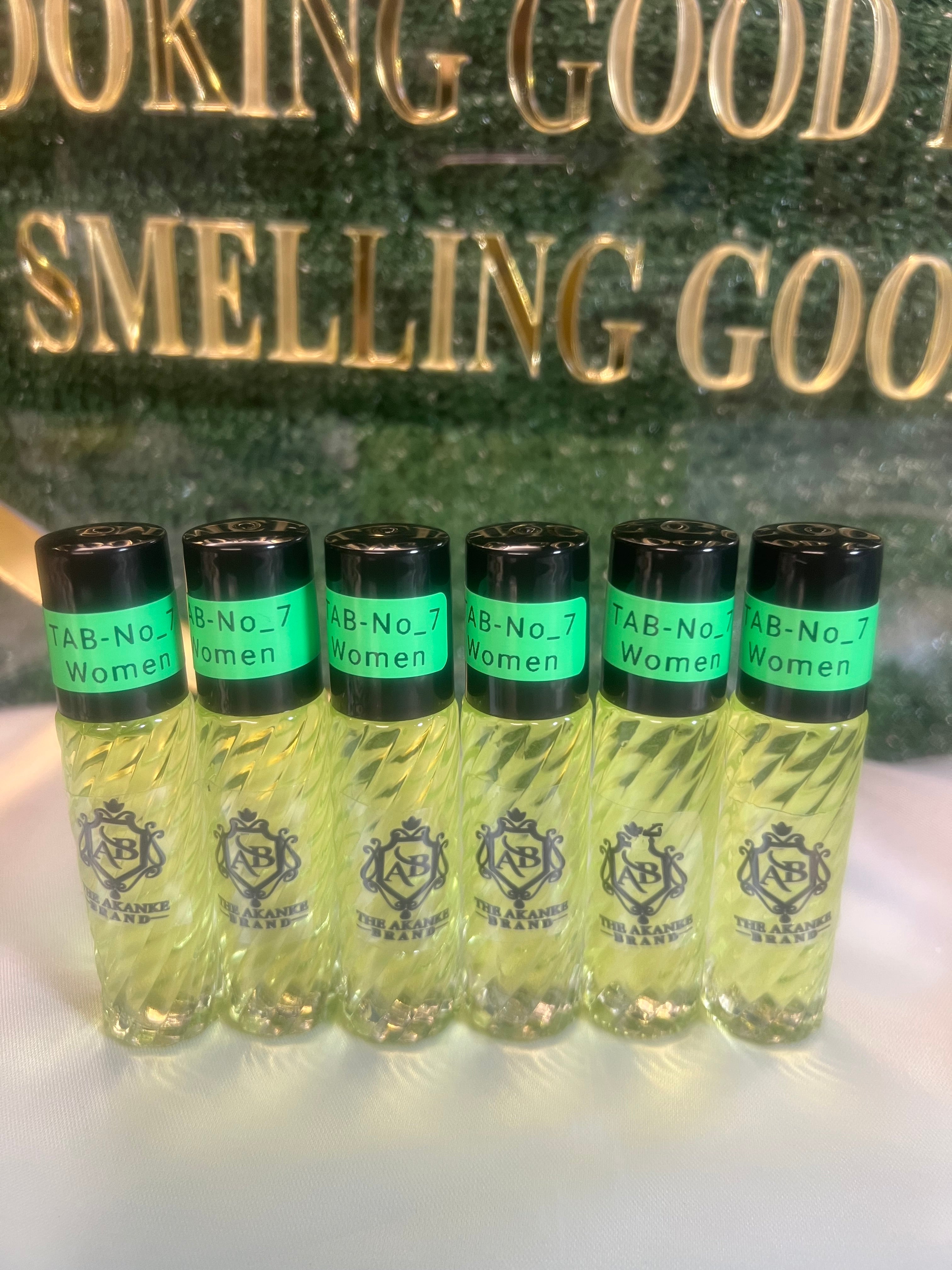 Perfume oil TAB NO 7(women)6pcs 10ml this fragrance oil is described as sophisticated with notes of peach, apricot, sandalwood, cedar, amber, and musk