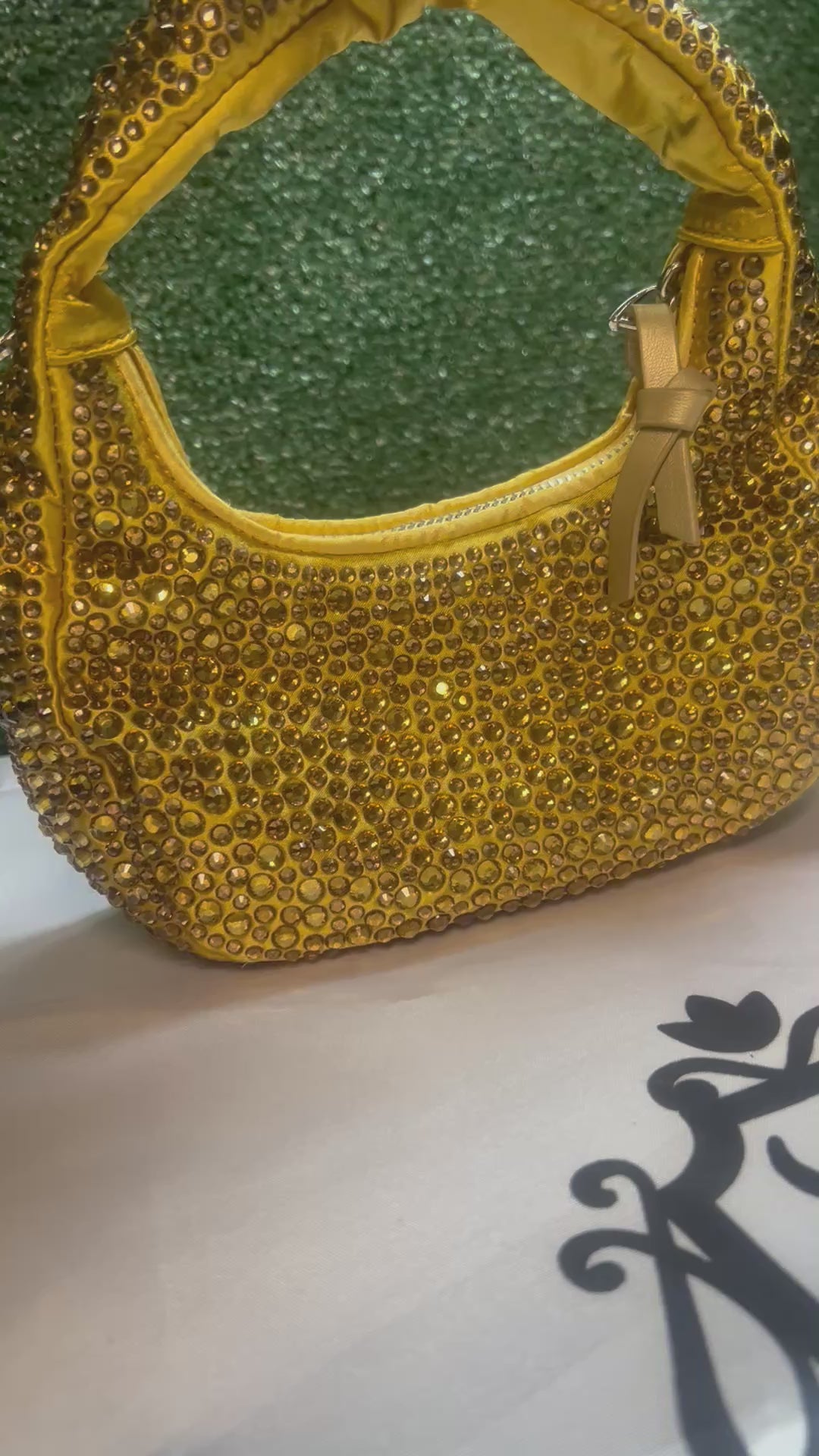 All rhinestone dazzling ladies clutch